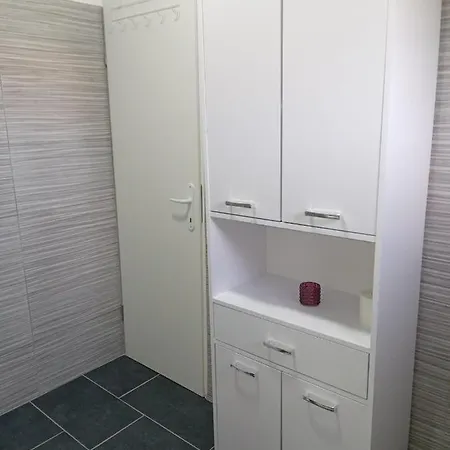 Kastelanic Apartamento Brbinj