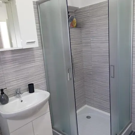 Kastelanic Apartment *